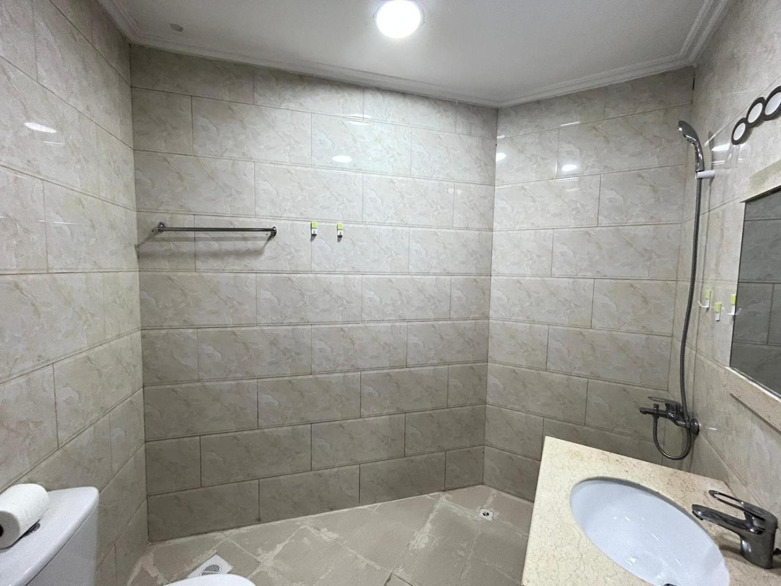 Al Hayat Suites Apartment Manama Exterior foto